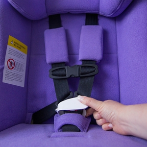 UnbuckleMe Car Seat Harness Unbuckling Tool - White