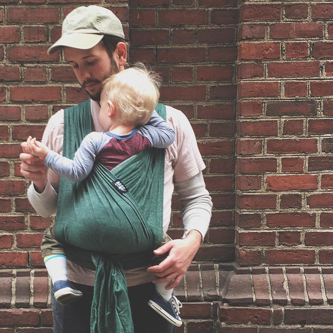XOXO Buckle Wrap Baby Carrier, Eco2 Collection Bear Hug