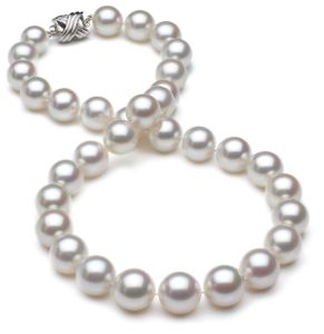 10 x 11.9mm White South Sea Pearl Rose Overtone Necklace