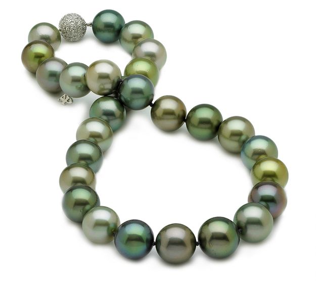13.1 x 15mm Multicolor Tahitian Pearl Necklace
