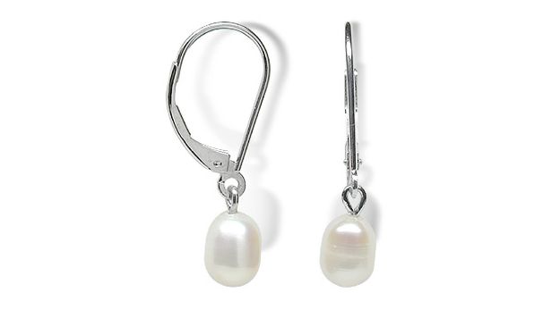 Oval Dangle a Biwa Freshwater Cultured Pearl Earring