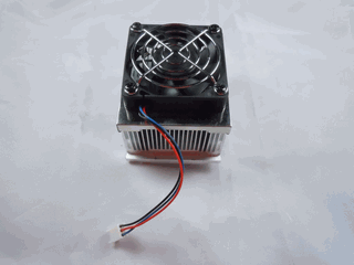 Sun / 370-5686 / CPU Fan/Heatsink w/ clips -- Sun Parts