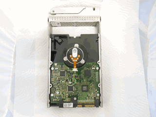 Sun /  390-0372   Hitachi HUS153030VLS300 (300.0GB) 3 1/2" 15000 RPM 3Gb/Sec Serial Attached SCSI   -- Sun Part