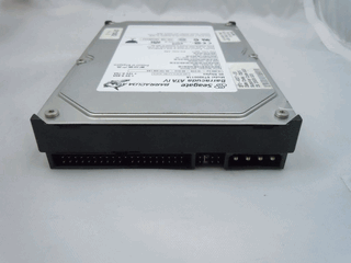 Sun / X6174A /   20GB 7200RPM Ultra ATA Disk Drive -- Sun Parts