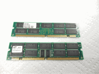Sun / X7038A / 370-3798 / 256MB (2 x 128MB DIMMs), 50ns, U5/U10 -- Sun Parts