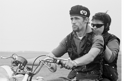 A new must-have memoir from American icon Danny Lyon