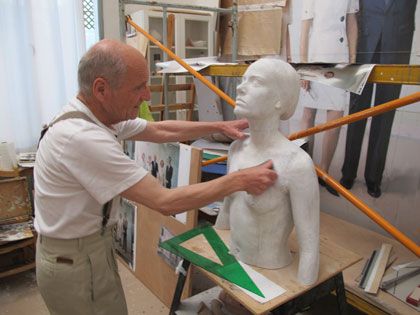 Antonio L. García paintings & sculpture（Little House Of