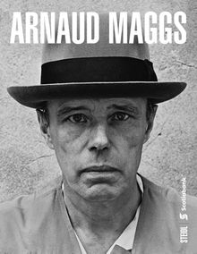 Arnaud Maggs