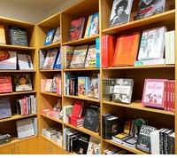 ARTBOOK @ MCA Chicago: The MCA Store