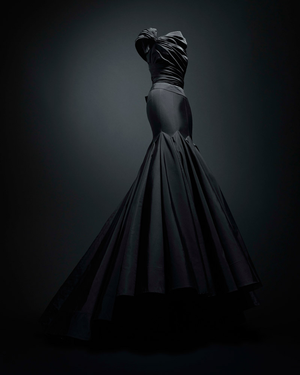 Azzedine Ala�a and Christian Dior: Two Masters of Haute Couture