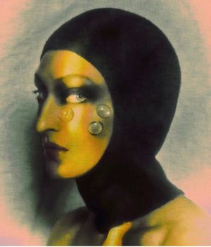 Elizaveta Porodina: Un/Masked