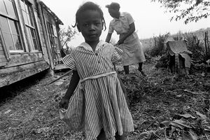 Eugene Richards: Red Ball of a Sun Slipping Down
