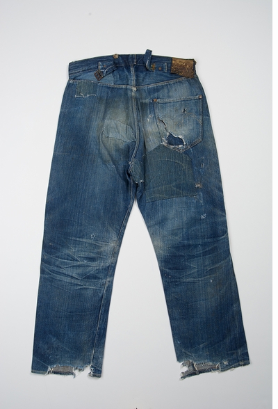 From aviator glasses to yoga pants: MoMA's 'Items' asks, Is Fashion Modern?