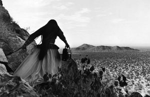 Graciela Iturbide: Heliotropo 37