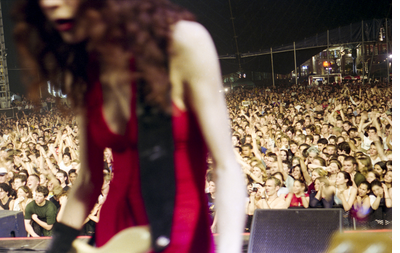 In 'My �90s Rock Photographs,' Melissa Auf der Maur plays witnesses to her own existence