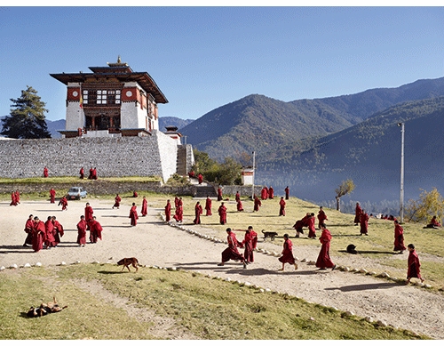 James Mollison: Playground, Photographs of children at play around the world