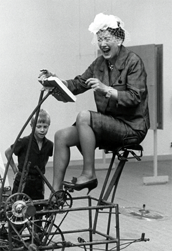 "Le Cyclograveur" (1960), exhibited at Moderna Museet, Stockholm, in 1961, is reproduced from