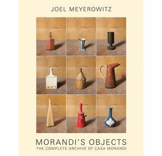 アート・デザイン・音楽 Joel Meyerowitz: Morandi's Objects Joel Meyerowitz Morandi's Objects ARTBOOK | D.A.P. 2026 Catalog