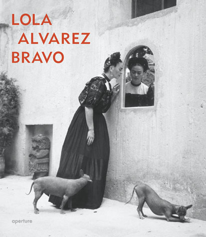 洋書 Manuel Alvarez Bravo Polaroids あす楽対応】 Manuel Alvarez Bravo: Polaroids : Bravo, Manuel