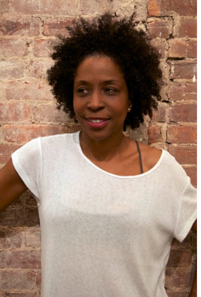 Lorna Simpson Signs 'Works on Paper' at agns b.