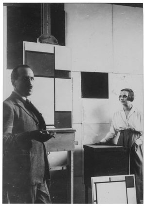 Mondrian and Photography: Picturing the Artist and His Work