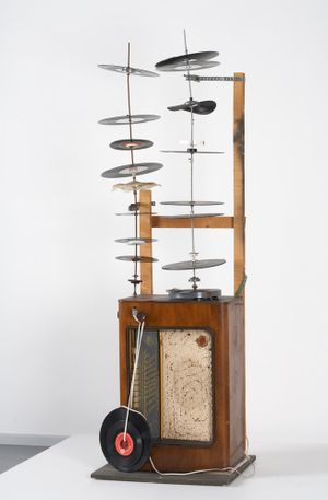 Nam June Paik: I Expose the Music