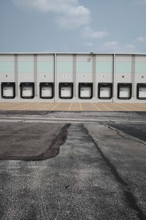 Nicolas Giraud & Bertrand Stofleth: The Valley