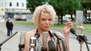 Pauline Boudry & Renate Lorenz: Stages