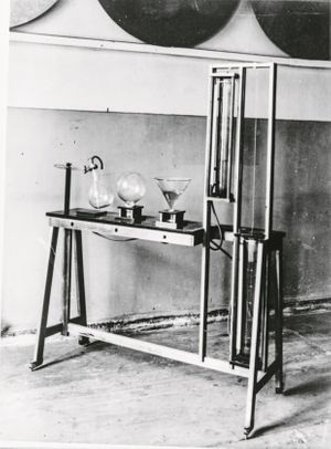 Pedagogies of Machine Learning