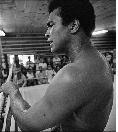 Peter Angelo Simon to Launch 'Muhammad Ali: Fighter's Heaven 1974' at Rizzoli