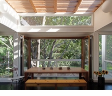 Qualities of Duration: The Architecture of Phillip Smith & Douglas Thompson