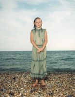 Rineke Dijkstra: Beach Portraits