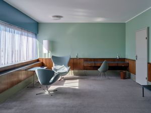 Room 606: The SAS House and the Work of Arne Jacobsen