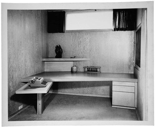 Schindler, Space Architect Excerpted from Piecing Together Los