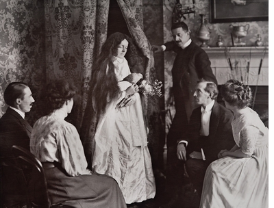 Seance vs. Science in 'The Spectacle of Illusion'