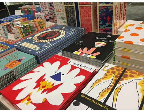 See pics from our 2017 AIGA pop-up bookstore!