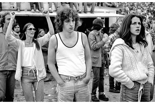 The Strand Presents Joseph Szabo & Vince Aletti on 'Rolling Stones Fans'