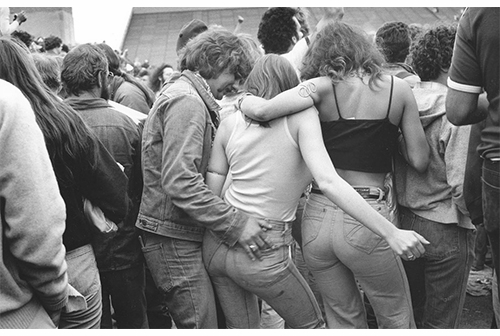 The Strand Presents Joseph Szabo & Vince Aletti on 'Rolling Stones Fans'