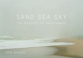 Tria Giovan: Sand Sea Sky