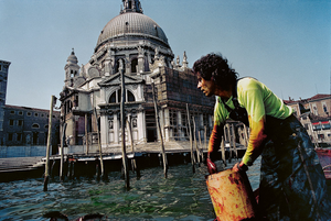 Waste: A Reader about the Global Routes of Rubbish