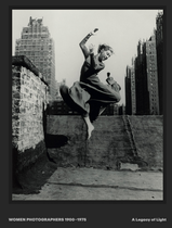 Women Photographers 1900�1975