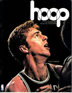 Dave Cowens Boston Celtics vs. Milwaukee Bucks 1975 NBA Hoop game program