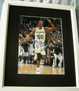 David Robinson autographed San Antonio Spurs 2003 NBA Championship 8x10 photo custom framed