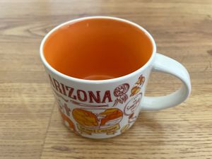 Starbucks 2018 Been There Series Arizona 14 ounce collector coffee mug LIKE NEW