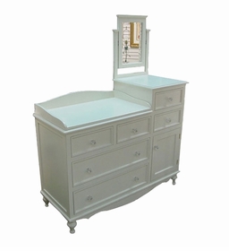 Allison Kay Dresser with Changer