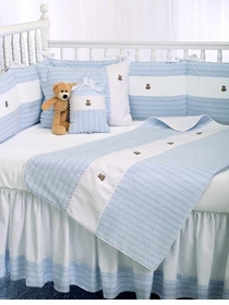 Blue Bears Crib Bedding