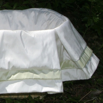 capri moses basket <br>  Please contact us for pricing