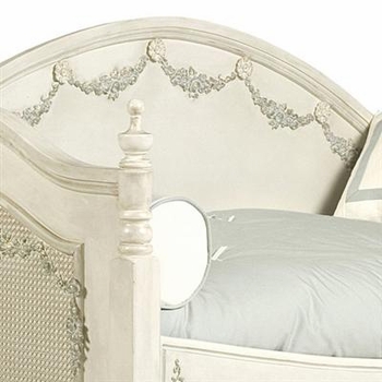 Charlotte Day Bed Trundle & Moulding (Versailles Cream with Versailles Blue)