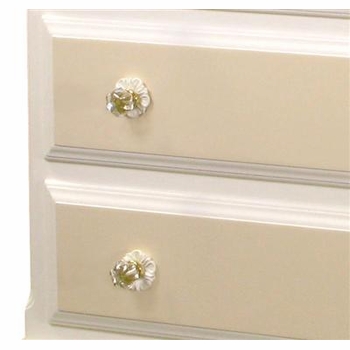 French Chest (Two Color Finish), Floret Knobs
