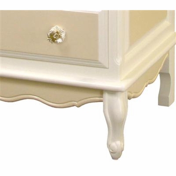French Chest (Two Color Finish), Floret Knobs